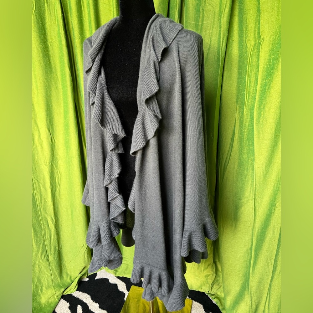 Saks Fifth Avenue Gray Ruffled Shawl